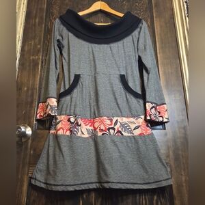 Za Zen Gray & Black Long Sleeve Cowl Neck Dress with Floral Accents 100% Cotton